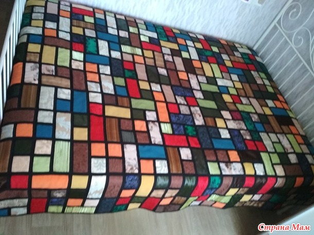Кубик Рубик, покрывало сшитое из лоскутков