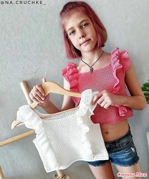 Летний топик с крылышками на девочку.