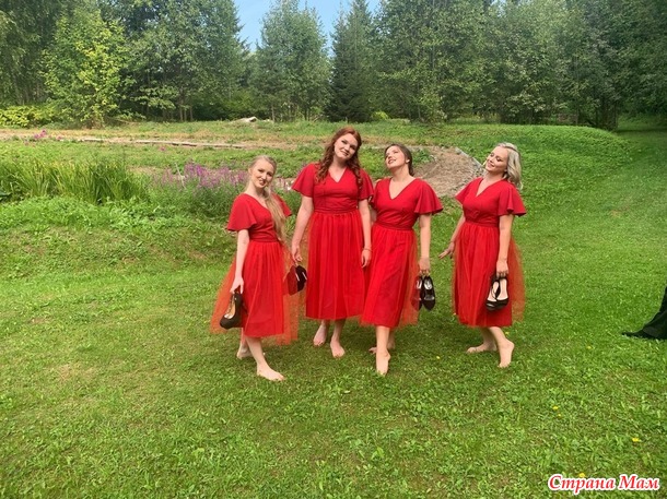 Платья для подружек невесты