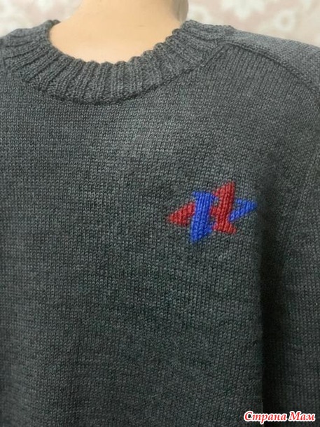 Пуловер с рукавом "погон"
