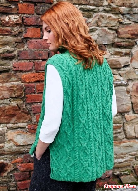   Blarney Woollen Mills. .