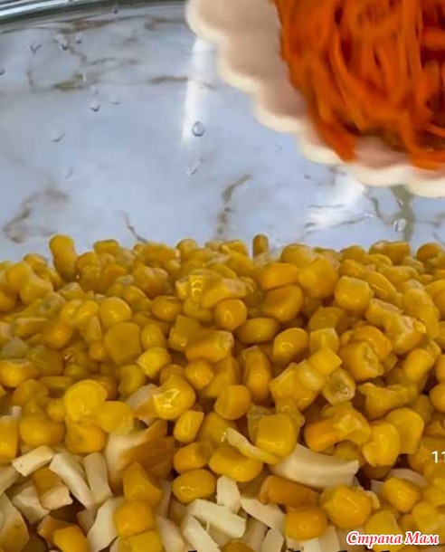 НШ Салат с сыром "Косичка" и корейской морковью.