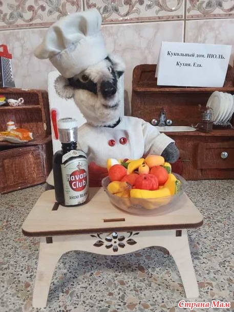 Кукольный дом. Июль (кухня-еда). Кухня в винтажном стиле для Барсука.