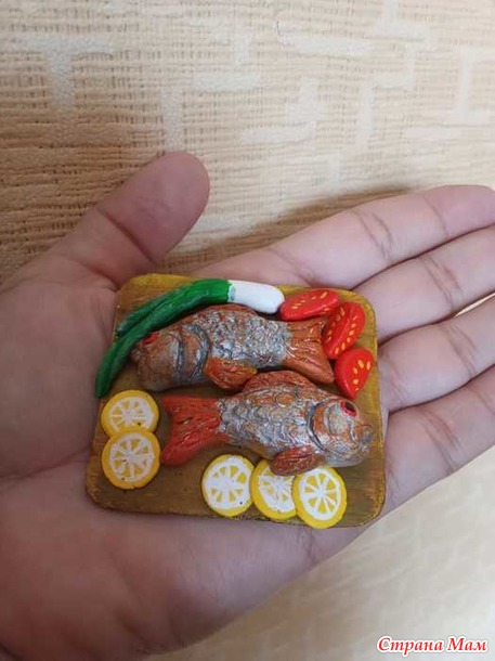 Кукольный дом. Июнь. Барсук в походе.