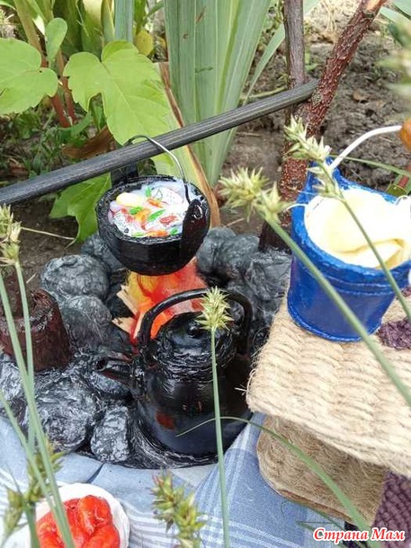 Кукольный дом. Июнь. Барсук в походе.