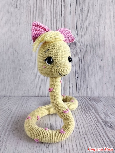 Королева Змейка. Жёлтый конкурс
