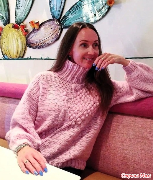 Свитер оверсайз с мимозой от bypalmiotto.