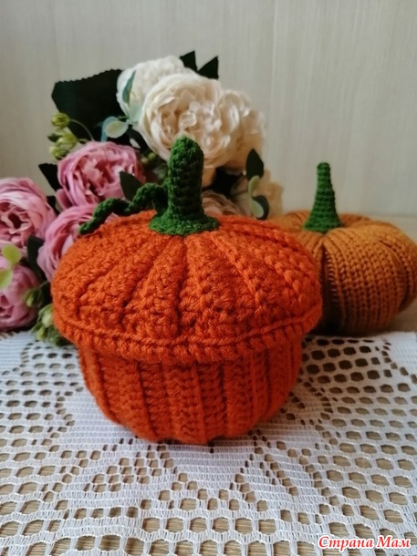Кукольный дом. Октябрь. Сладости в тыквенной корзинке