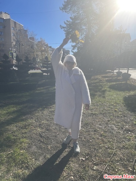Пальто из буклированной пряжи
