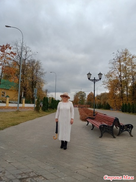 Платье спицами " Белое безмолвие".