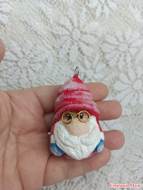 Домовенок-3. Сентябрь. Новогодние игрушки.