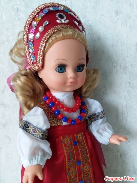 Кукольный дом. Сентябрь. Русский народный костюм