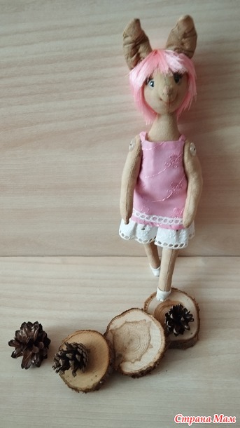 Зая в розовом.