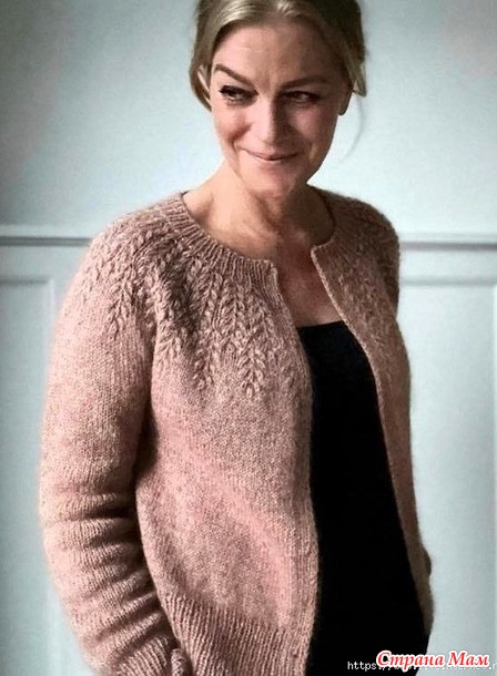 Кардиган Field от Camilla Vad. Спицы