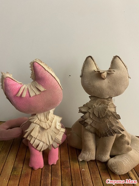 Кошачий лямур-тужюр.