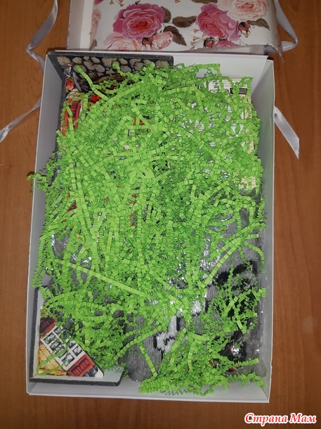 повыбегали хомяки из норки))