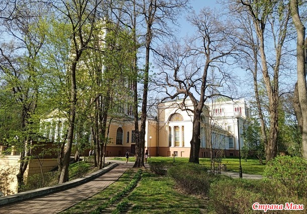 Путешествуя по Беларуси. Гомель. Дворец Румянцевых и Паскевичей.