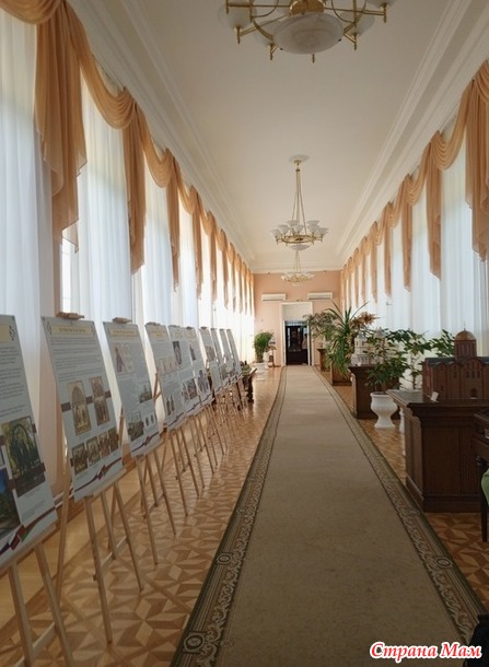 Путешествуя по Беларуси. Гомель. Дворец Румянцевых и Паскевичей.