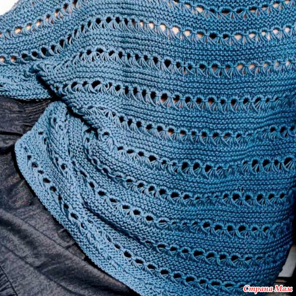 Цельнокроенная футболка узором из спущенных петель. Спицы.