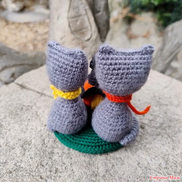 Времена года. Сентябрь. Осенние котики